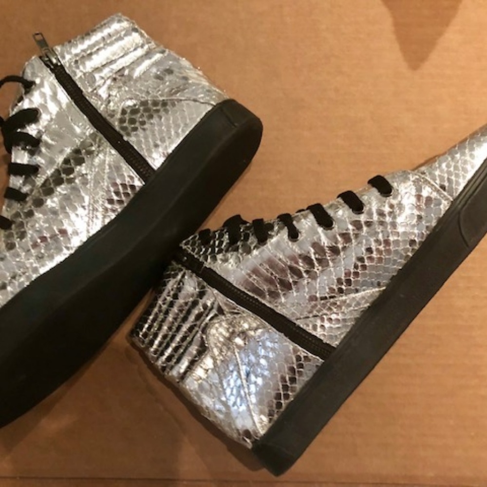 PYTHON ZIP HIGH TOPS